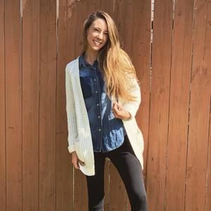 Meet your Posher, Brittnie